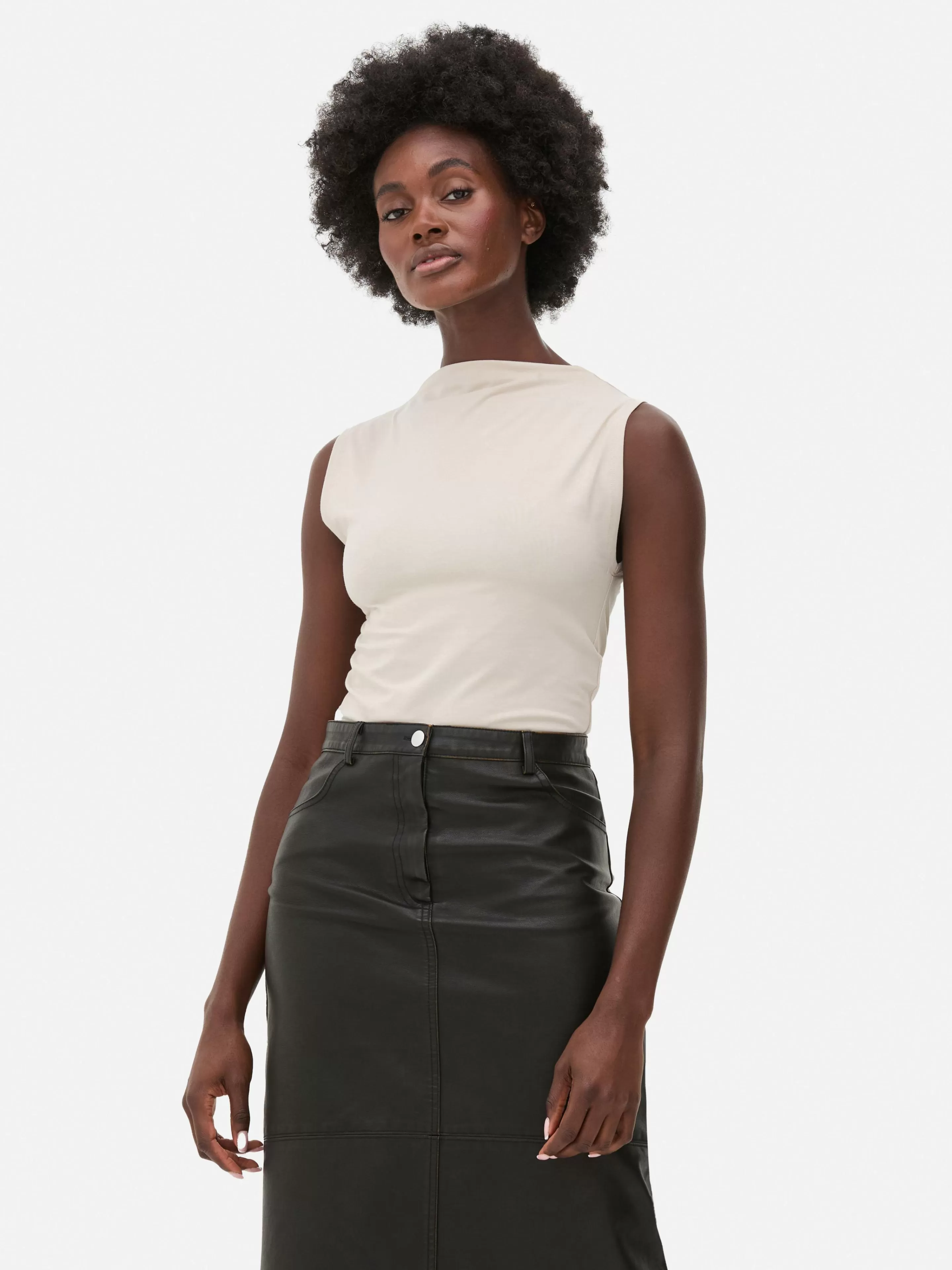 Magliette Primark - Body in cotone con scollo decorato a pietre, maniche corte taglia S