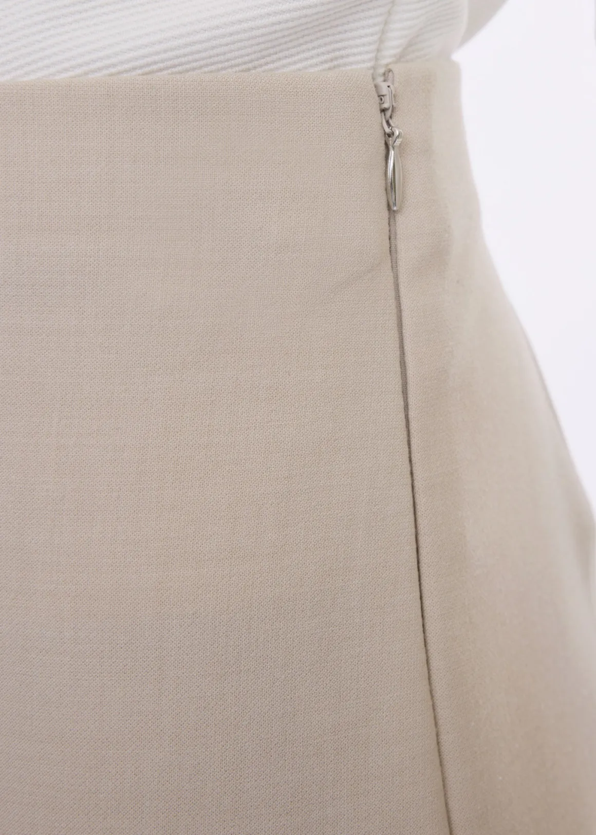 VANILIA Pantaloni Core Clean con Fodera SilverLining - Comfort Premium e Design Tecnologico