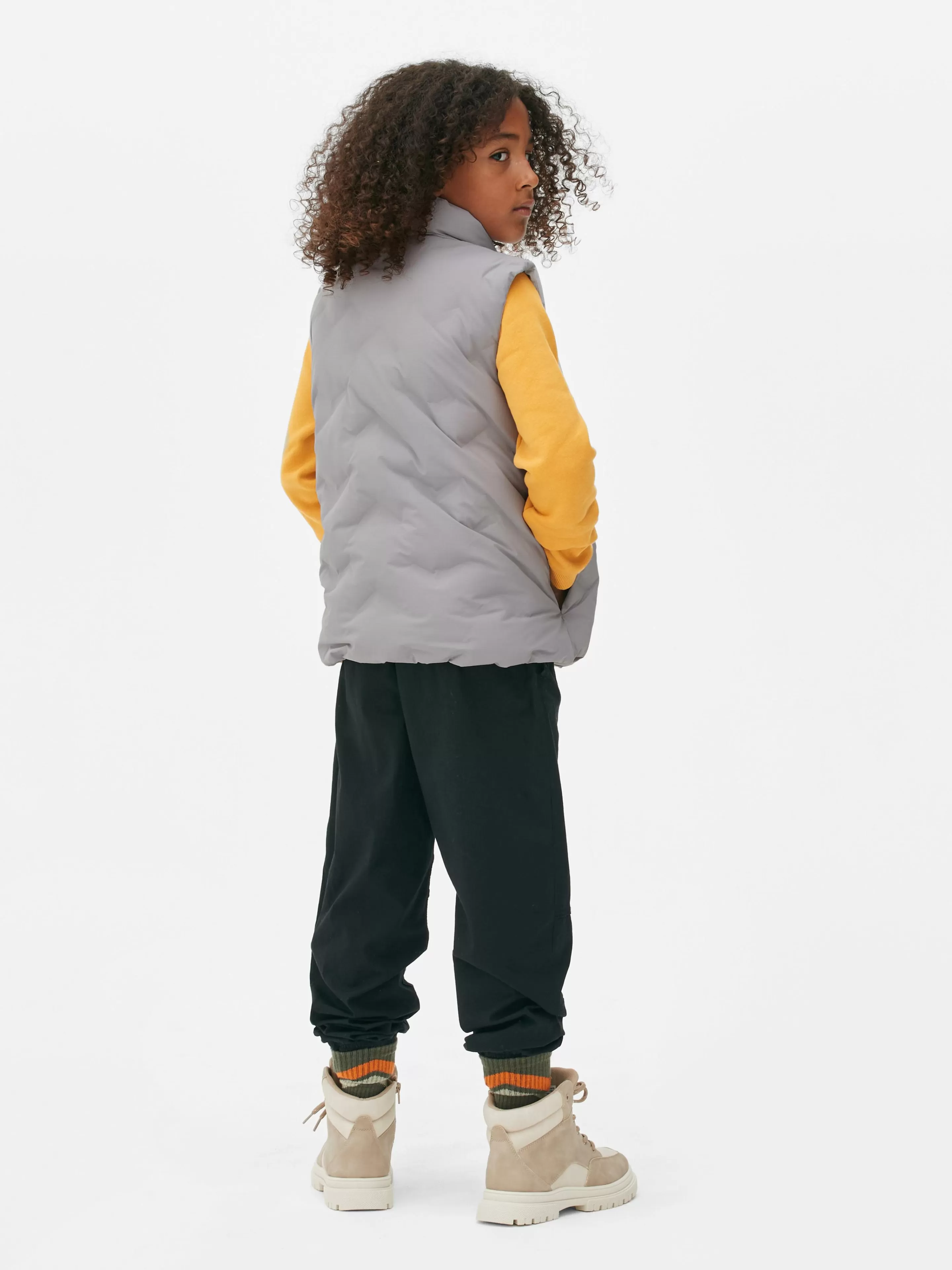 Primark - Gilet Imbattuto con Zip in Piumino, Grigio Grafite per Look Casual