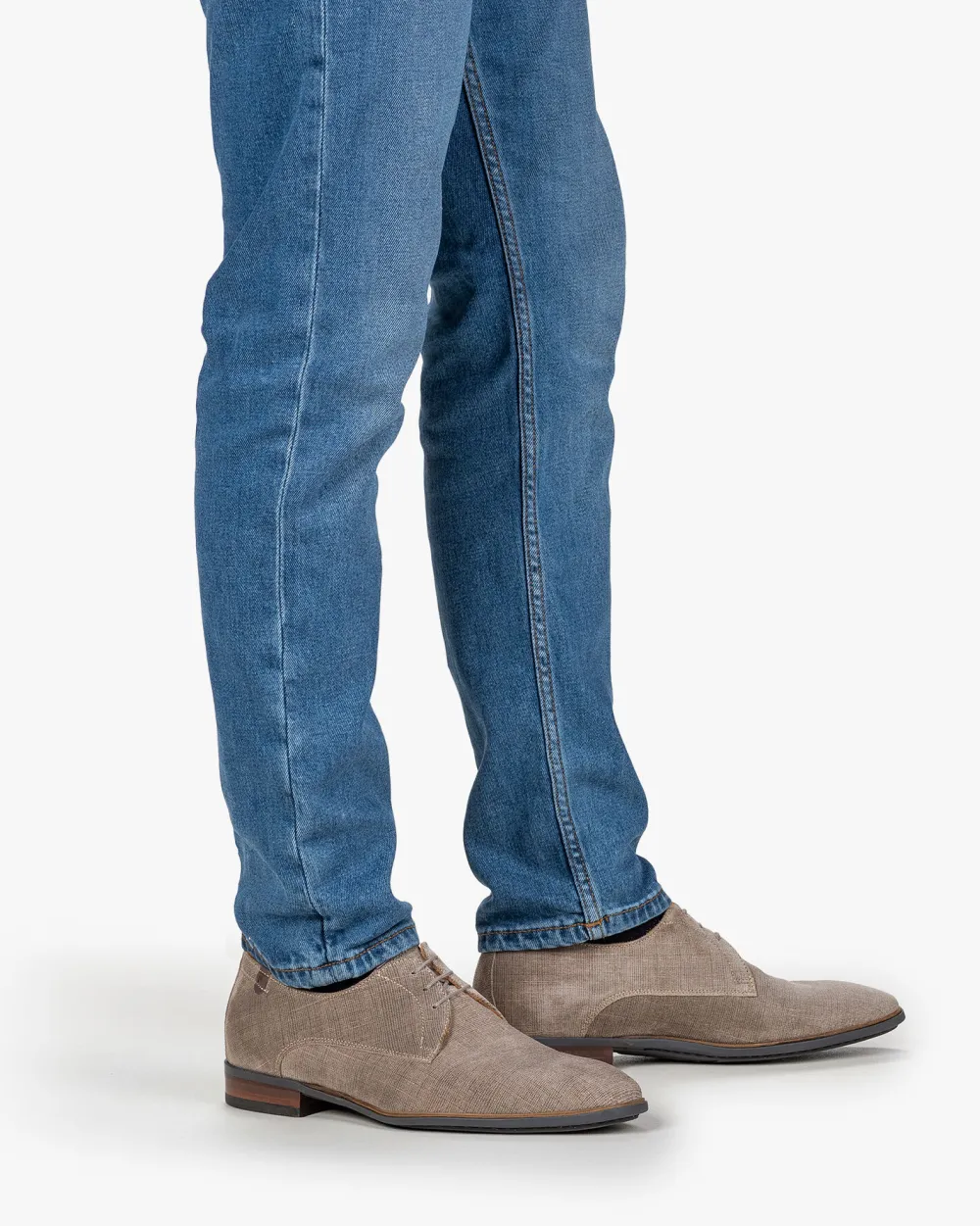 Floris van Bommel L'Intelligente - Scarpe con Lacci Uomo Mod.04-03, Design Essenziale con Tomaia Morbida e Suola Flessibile per Massima Comodità