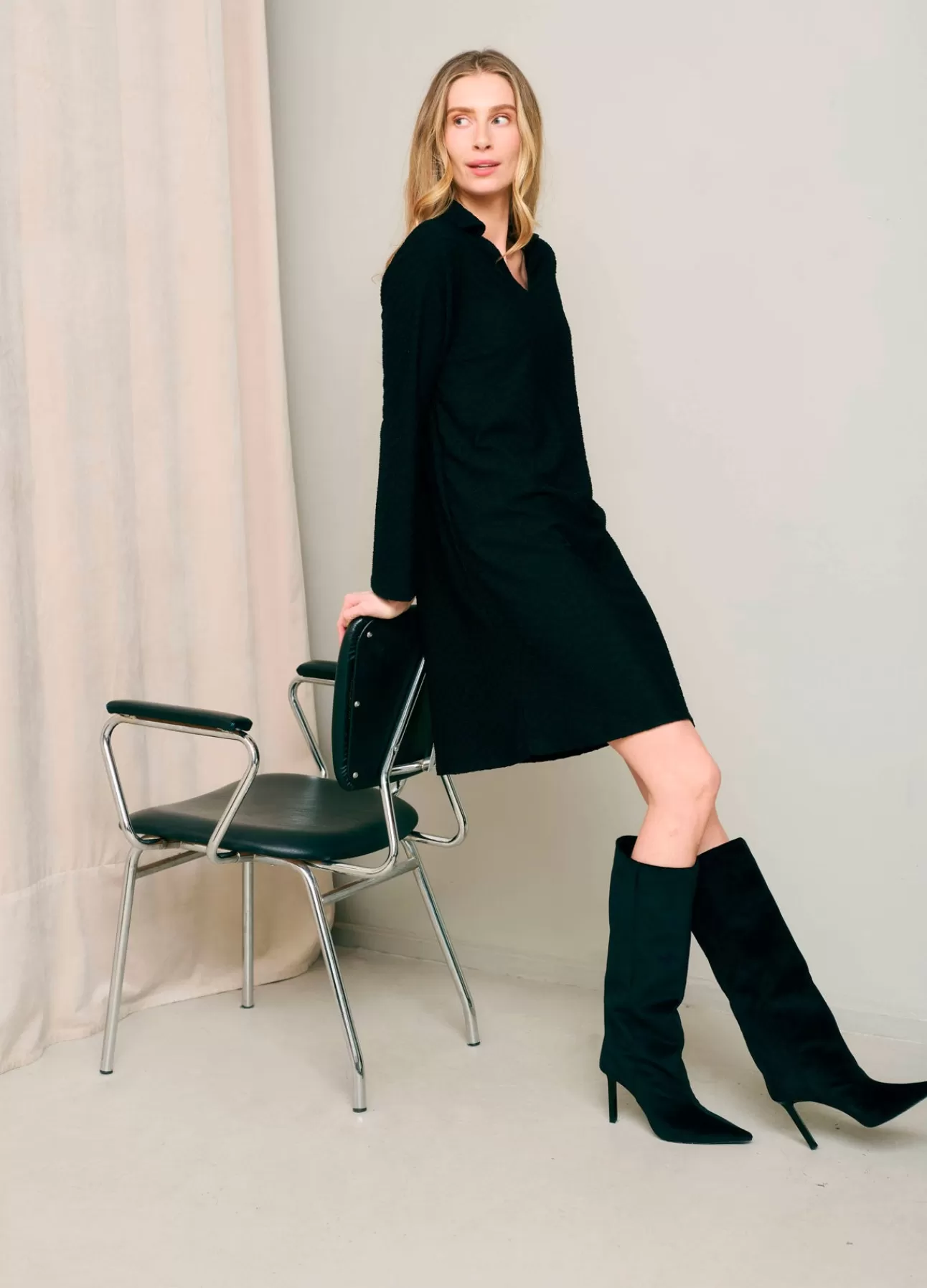 Copenhagen Collection - Abito Elegante con Drappeggio e Brillanti per Donna, Modello Autunno/Inverno 2023