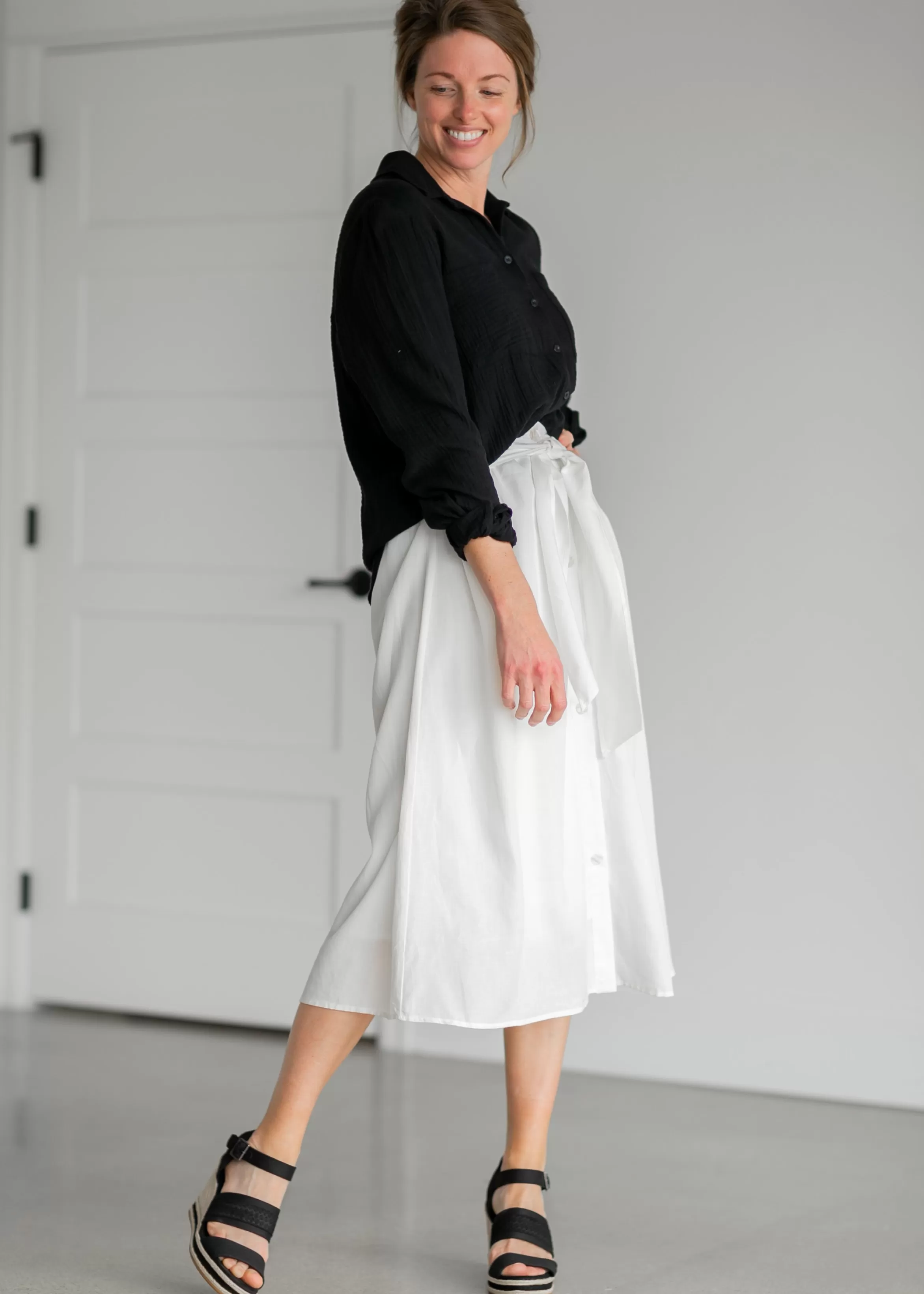 Gonna Midi con Design Origami - Bottoni Frontali e Laccetto Regolabile in Vita per Uno Stile Femminile e Raffinato