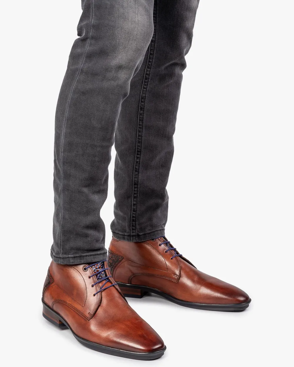 Scarpe Eleganti da Ufficio con Lacci Floris van Bommel Hakki 06.27 - Stile Casual Comodo per Uomo