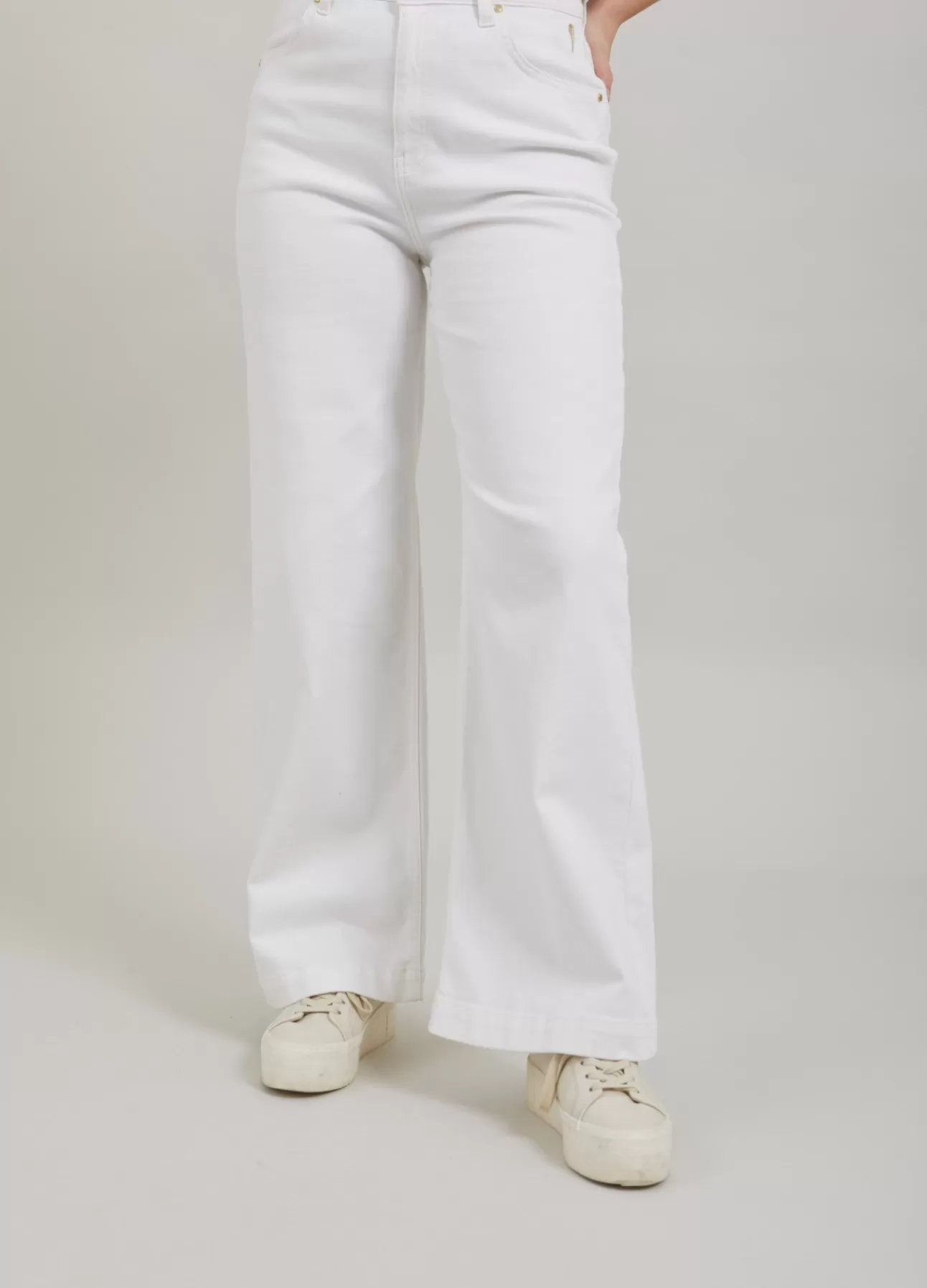 Coster-Copenhagen Jeans Donna a Vita Alta - Design Danese Contemporaneo con Confezione Premium e Modelli Classici