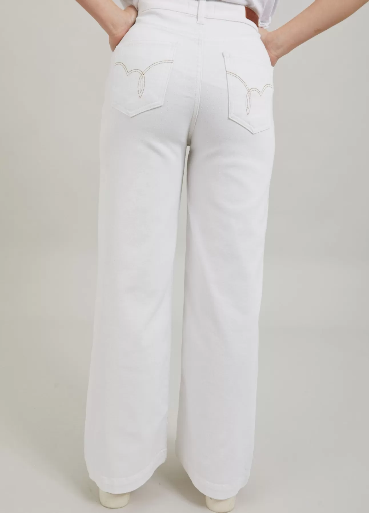 Coster-Copenhagen Jeans Donna a Vita Alta - Design Danese Contemporaneo con Confezione Premium e Modelli Classici