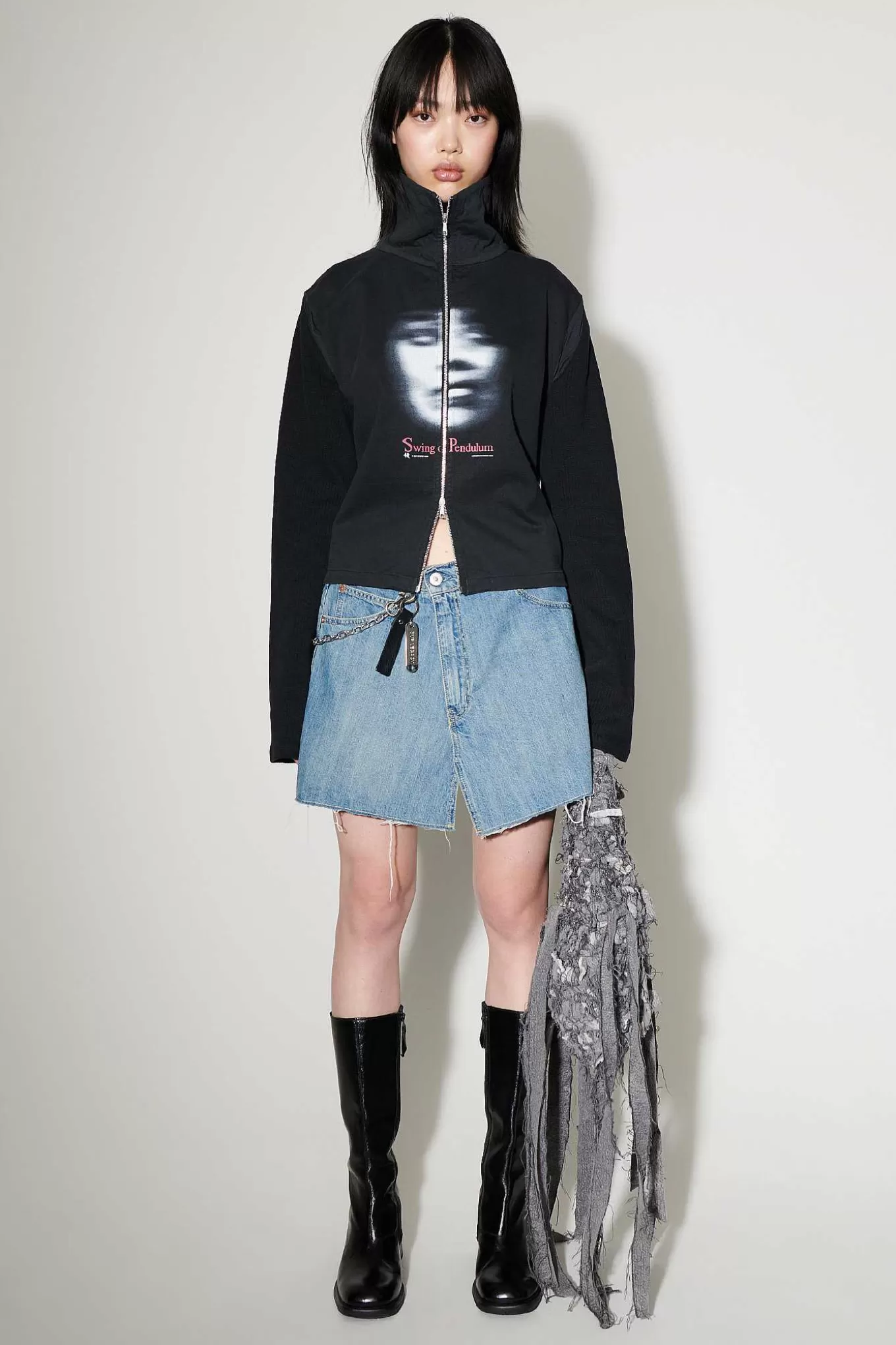 Our Legacy Gonna Avvolgente in Denim - Blu Medio Polvere con Taglio Vintage Stile Casual Chic