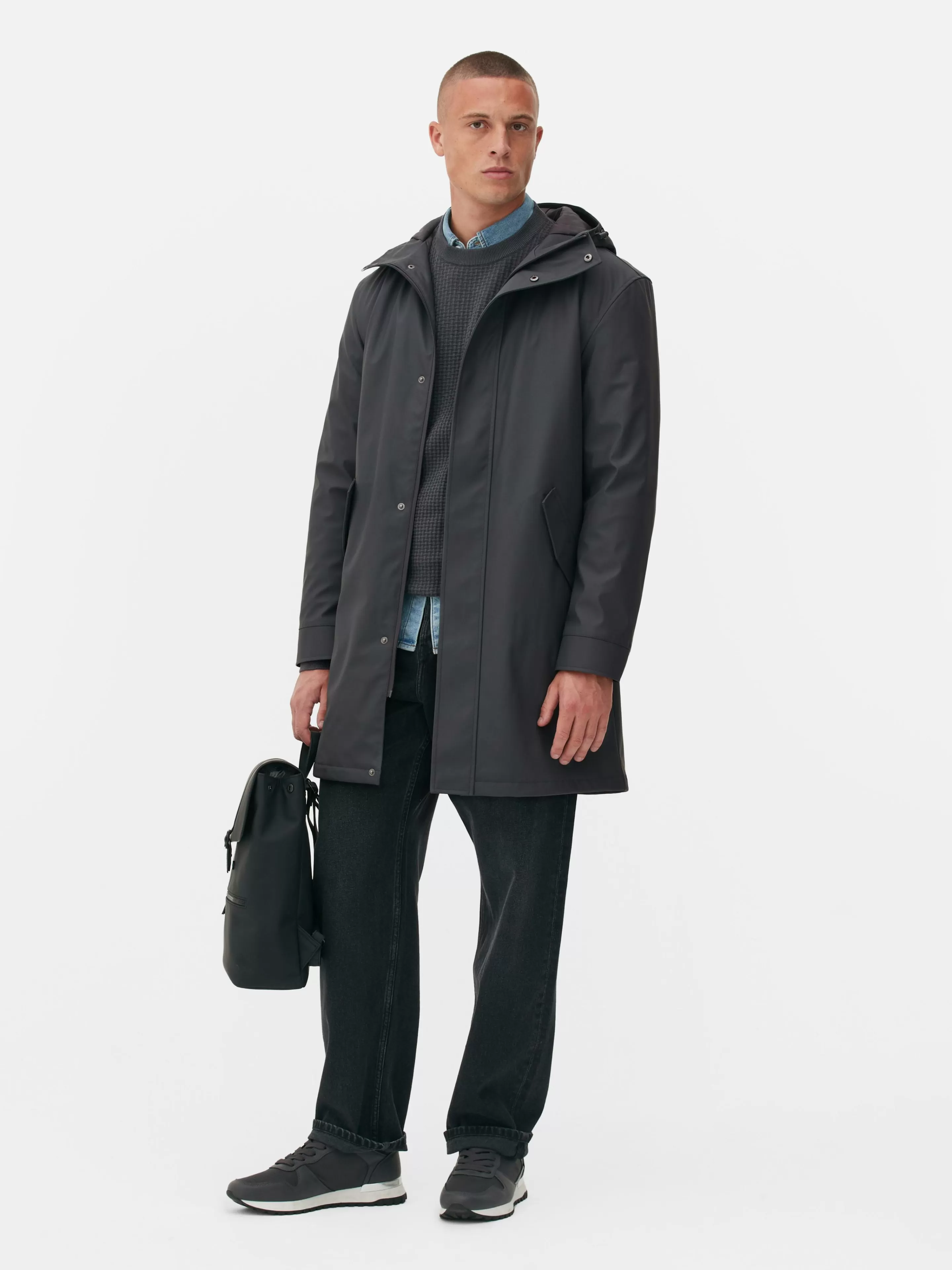 Primark - Giacca Parka Impermeabile con Cappuccio, Trama Effetto Gomma in Grigio Antracite per Stile Urbano