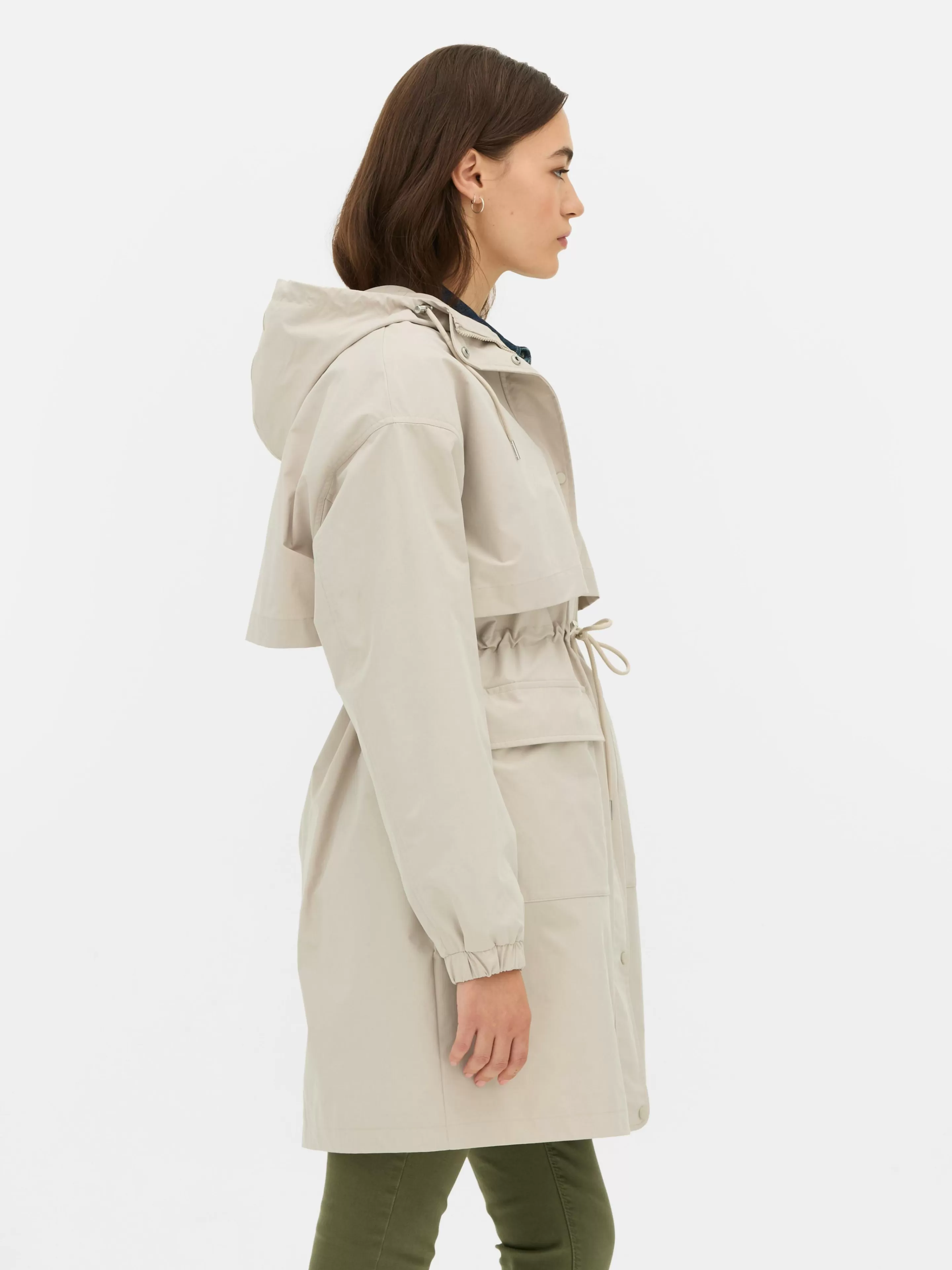 Giubbotto Parka Impermeabile Primark con Cappuccio Regolabile - Stile Urbano e Funzionale