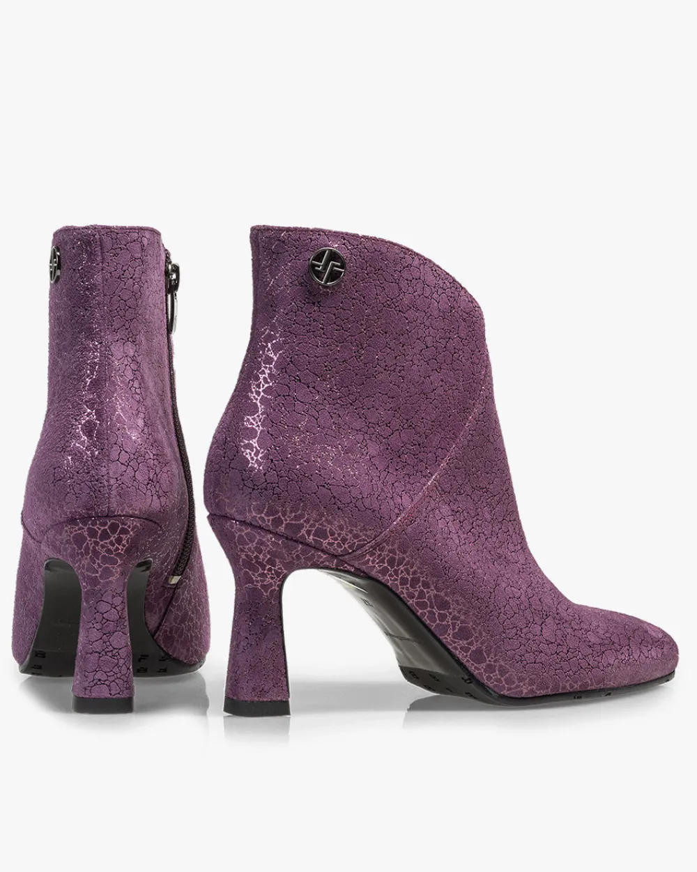 Stivaletti Eleganti per il Weekend - Floris van Bommel Saxi 201 Donna 

Scarpe comode con design raffinato, perfette per look casual chic.