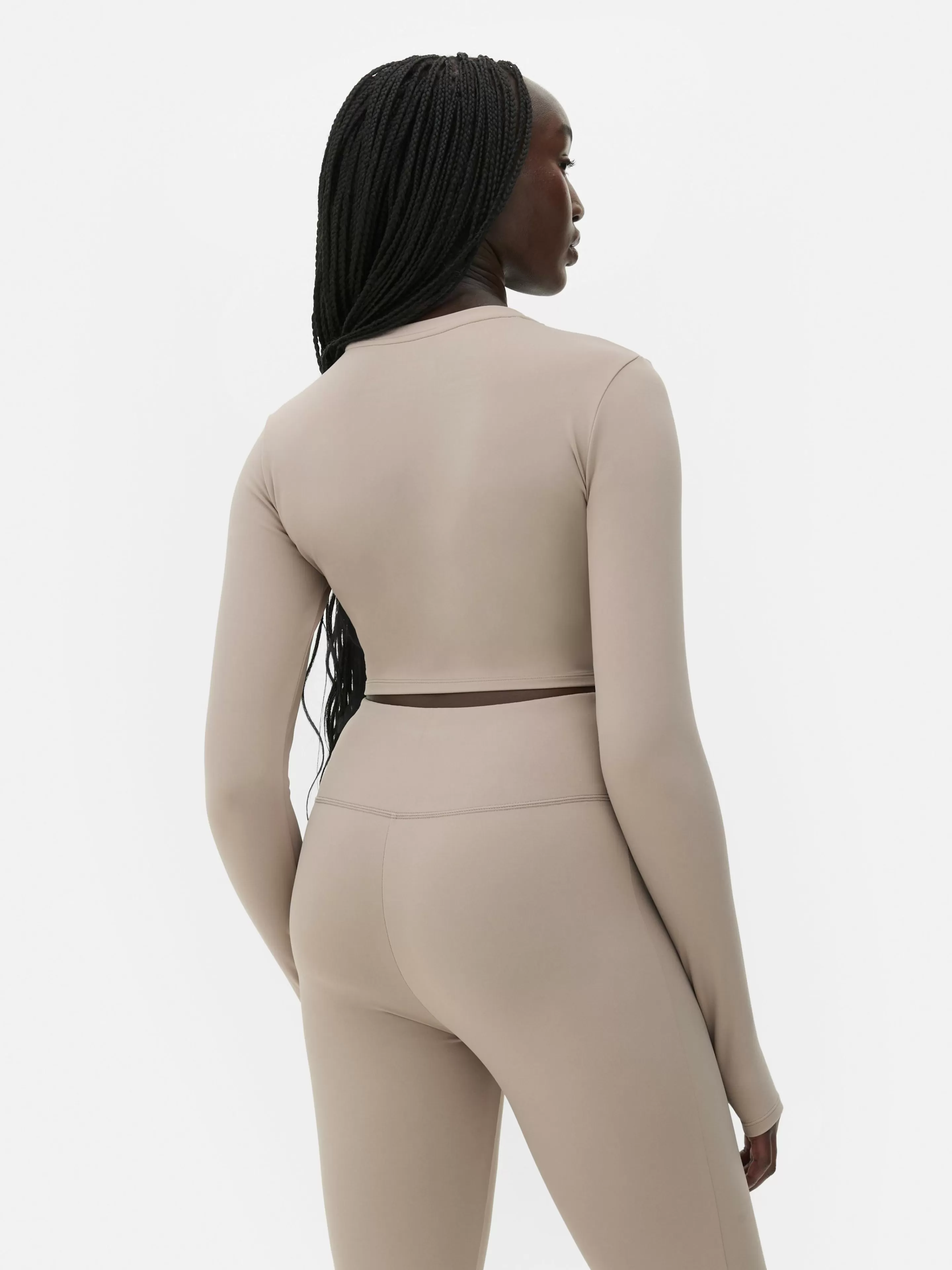 Top Sportivo Manica Lunga Primark x Rita Ora in Morbido Tessuto Marrone Chiaro - Ideale per Palestra e Allenamento Confortevole