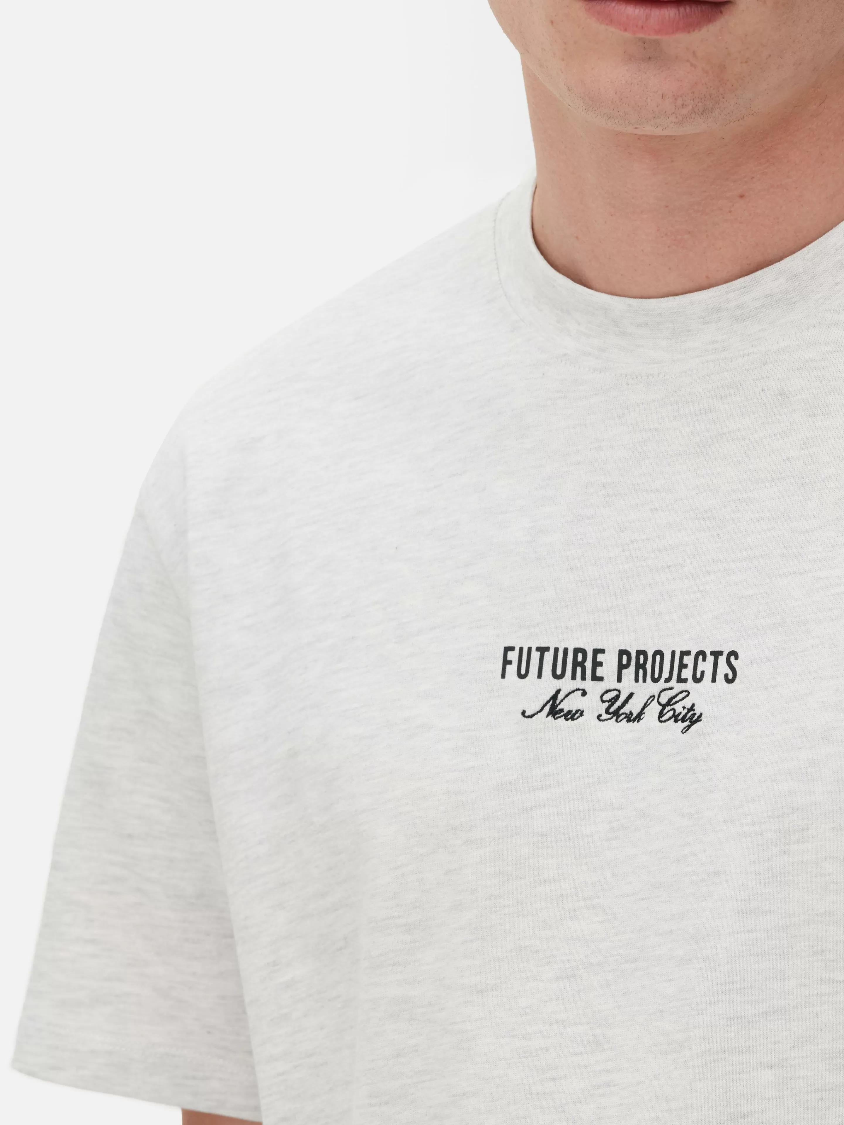 Maglia con Ricamo Grigio Marmorizzato - Progetti Futuri Edizione Limitata | Collezione Primark