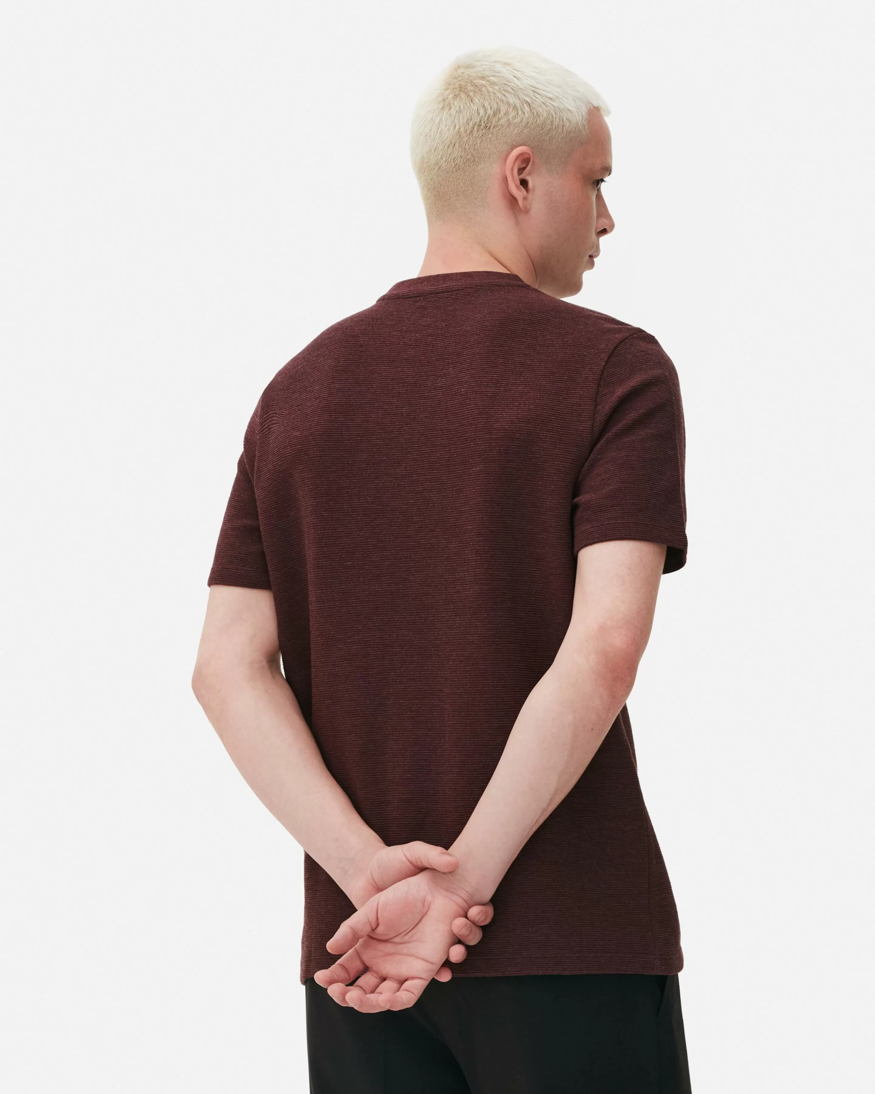 Maglietta casual Primark in pizzo ottomano colore bordeaux - T-shirt comoda con scollo a V e maniche corte