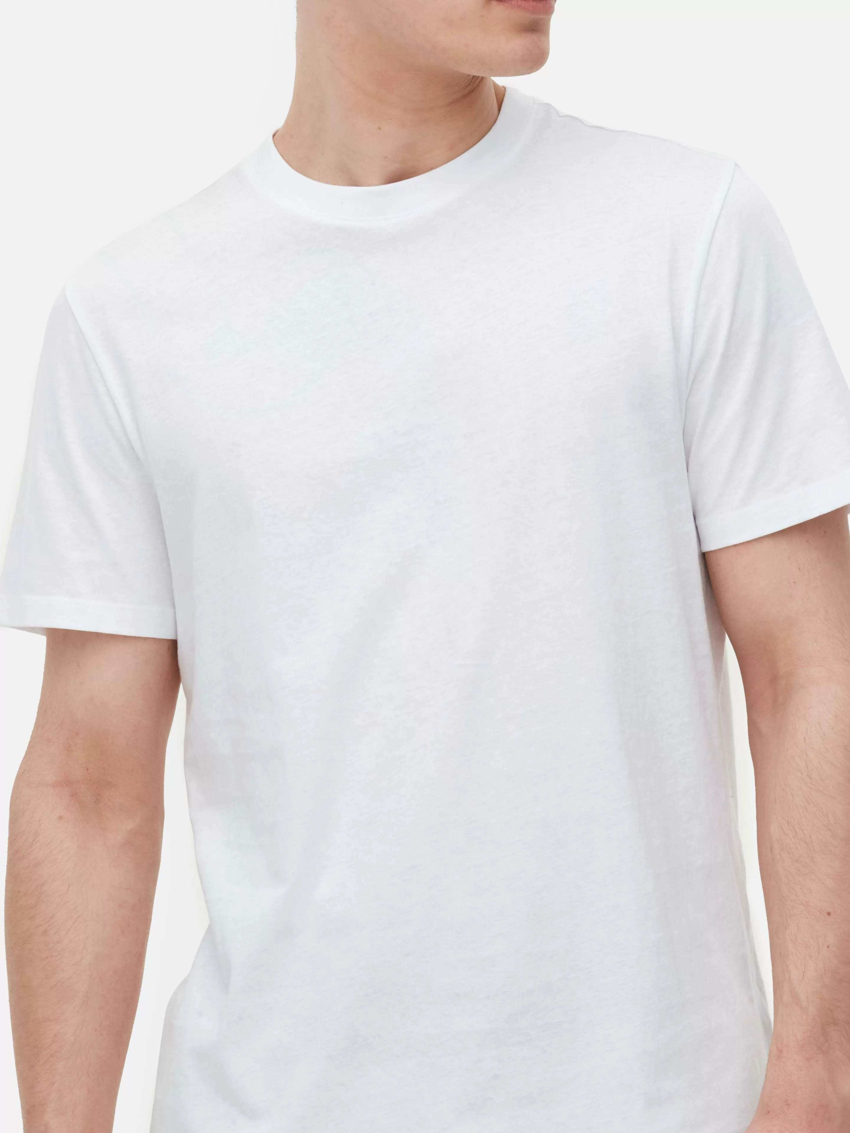 Maglietta Basic Primark in Cotone Regular Fit - Bianco Puro per Uomo e Donna, Abbinamento Versatile per Ogni Occasione