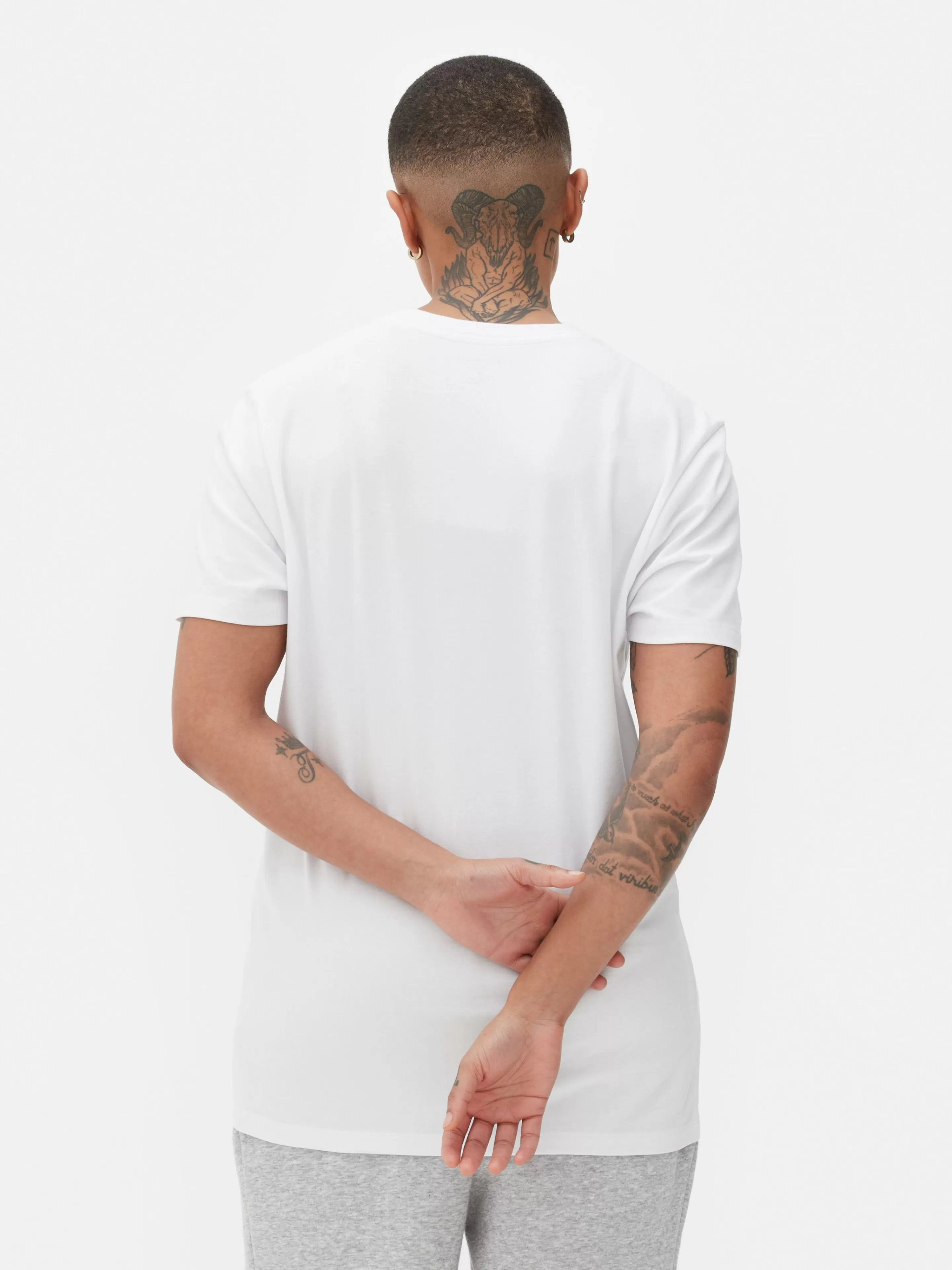 Maglietta Essential Taglio Regolare - Scollo Tondo Colore Bianco - Modello Casual di Primark