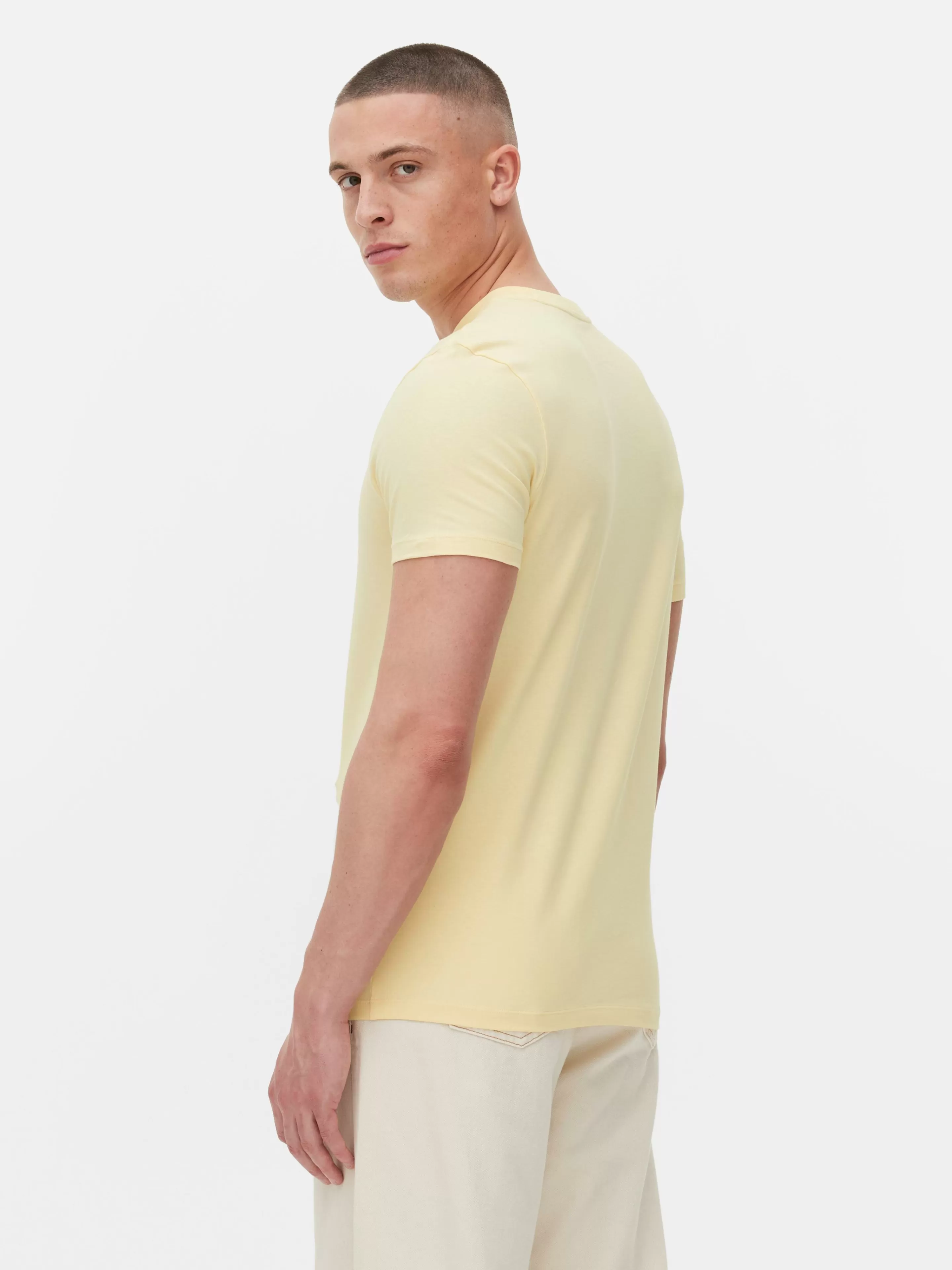 Primark Maglietta Elasticizzata Morbida - Modello Classico in Giallo Sole, T-Shirt Casual Confortevole per Tutto il Giorno