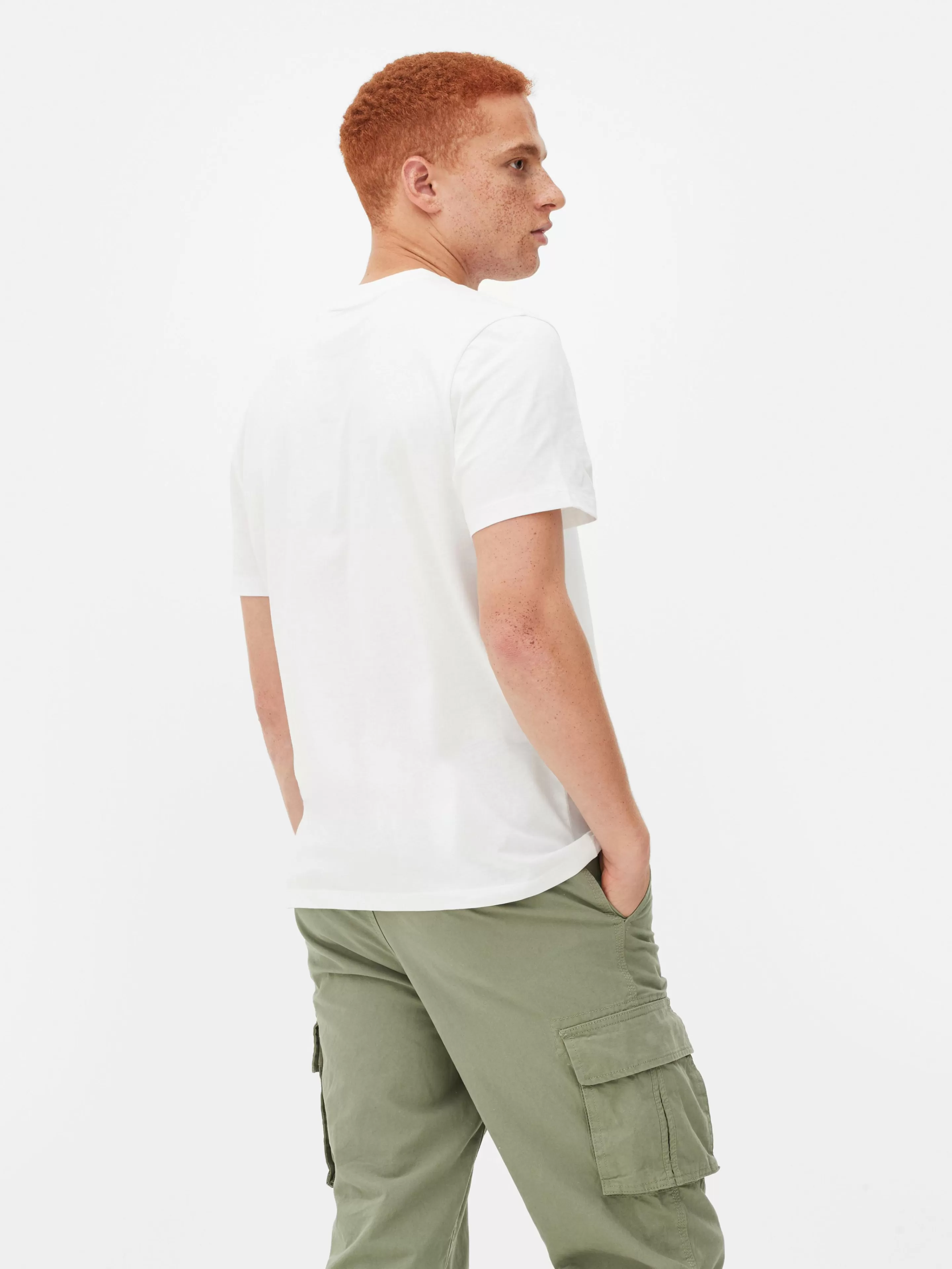 Maglietta Basic in Cotone Bianco Primark - Scollo Rotondo e Taglio Classico per Un Look Casual Comodo