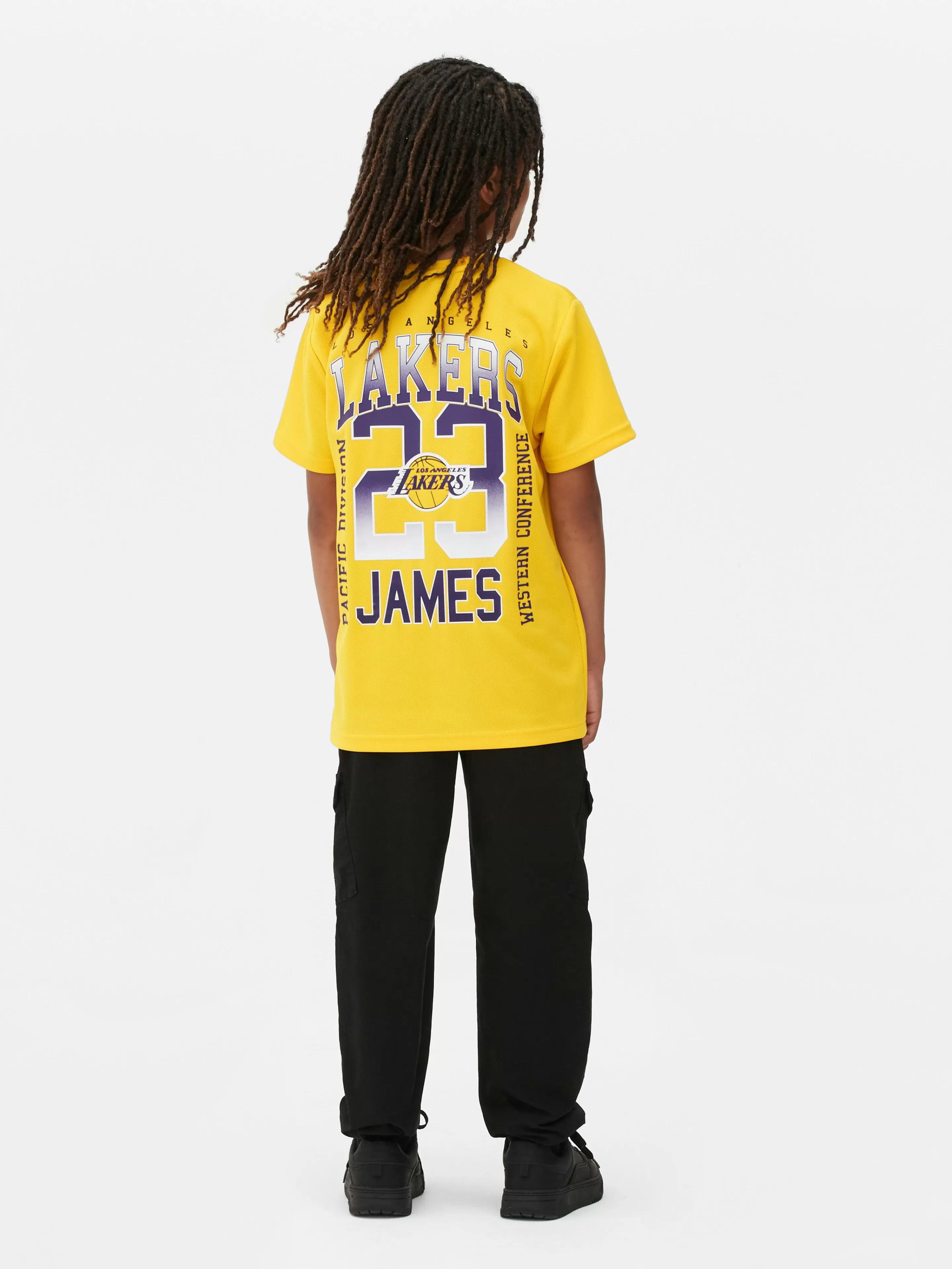 Maglietta NBA Los Angeles Lakers manica corta Primark - Stilistica sportiva in tessuto traspirante, modello unisex giallo brillante per look casual e dinamico