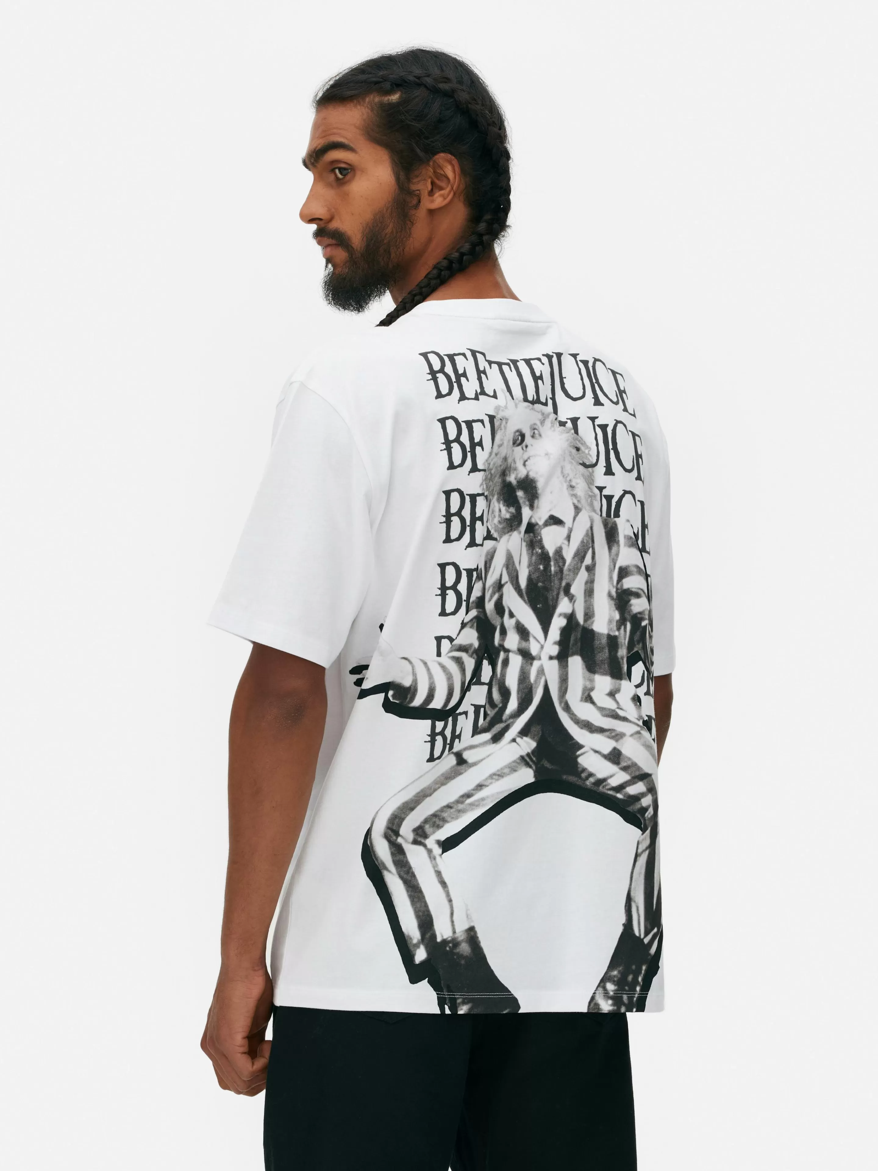 Magliette Unisex con Stampa Grafica Vintage | T-Shirt Casual Beetlejuice Iconico in Tonalità Candido - Collezione Primark Essentials