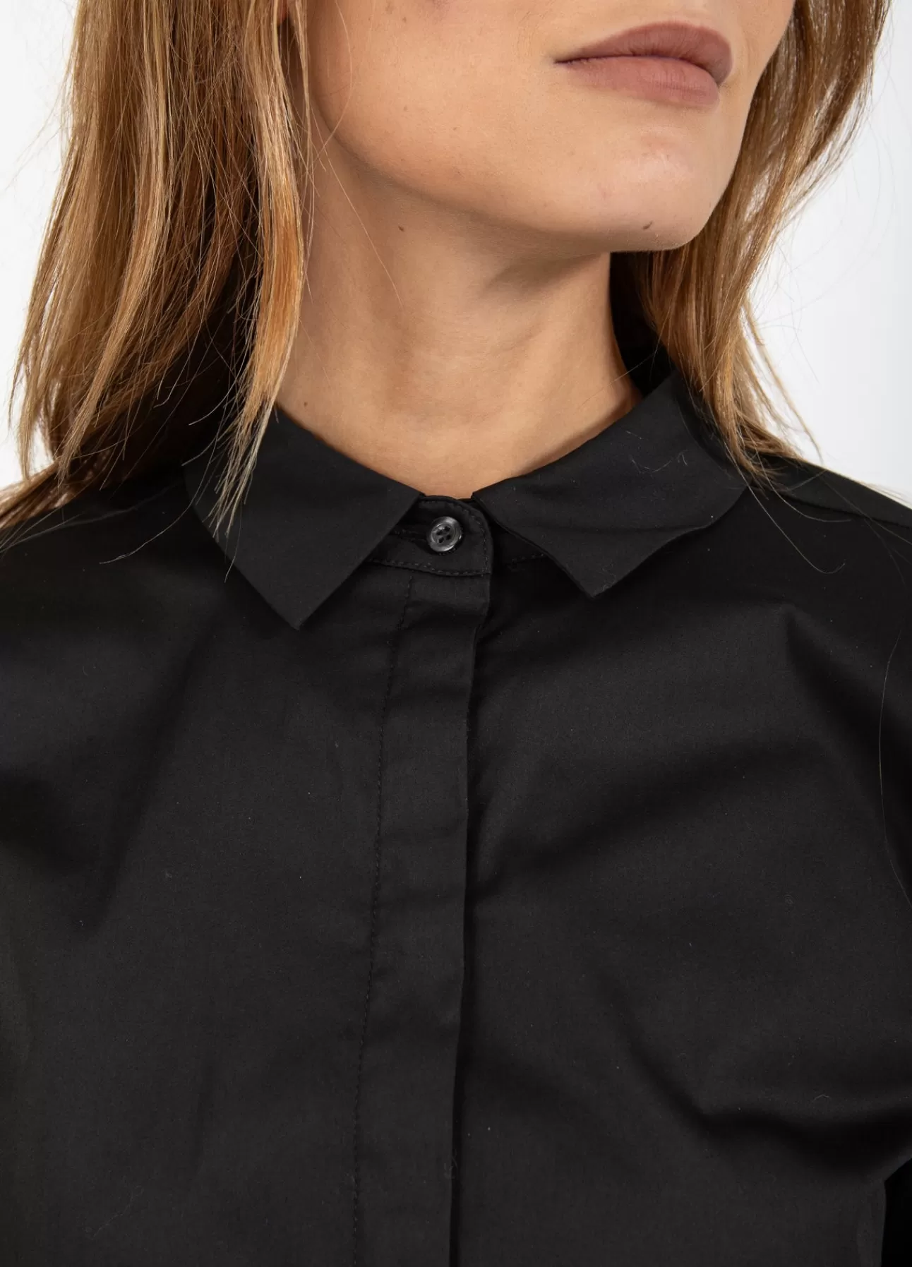 Camicia Elegante Donna Coster Copenhagen - Modello Femminile Confortevole, Design Senza Tempo e Vestibilità Perfetta
