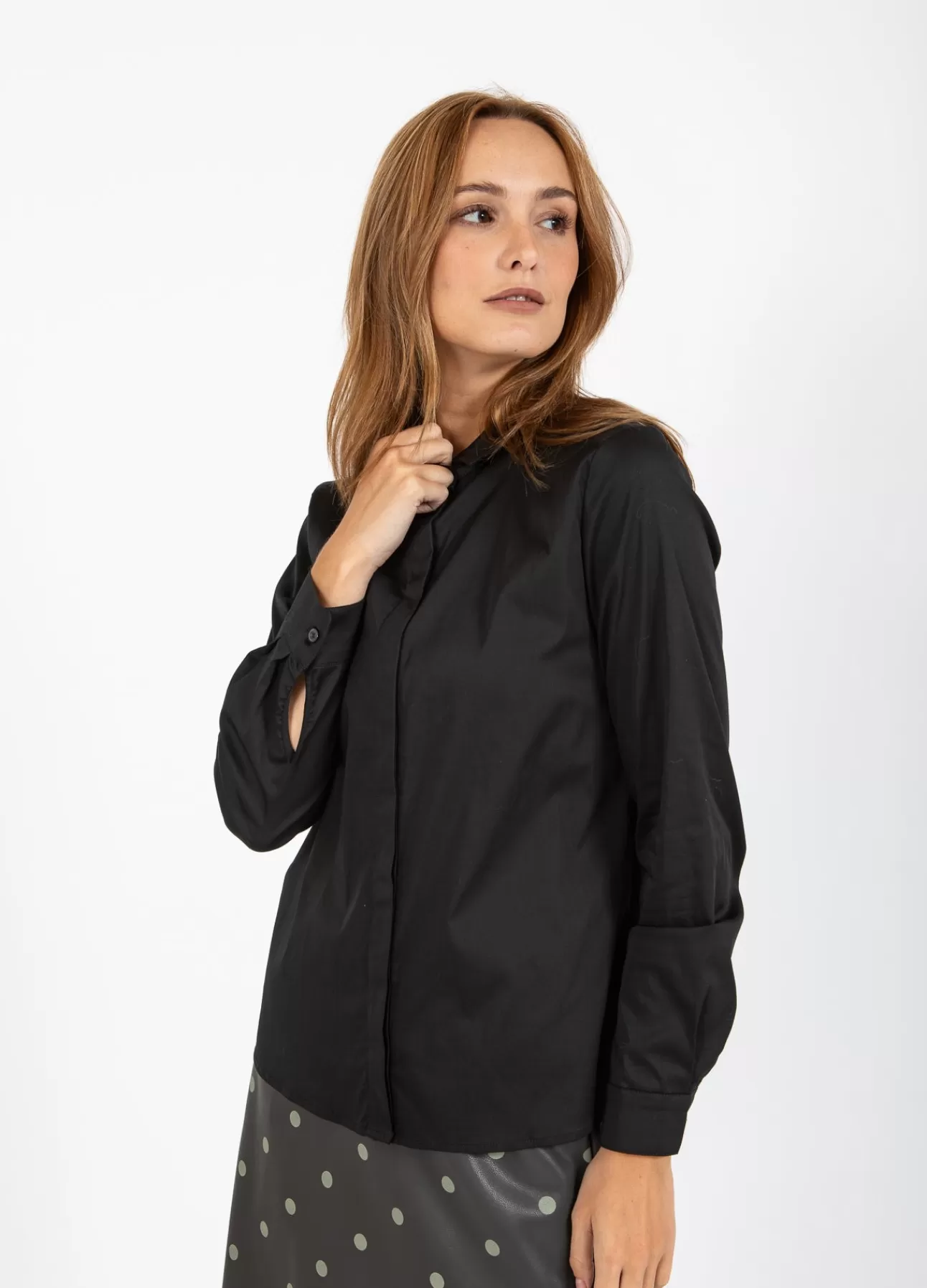 Camicia Elegante Donna Coster Copenhagen - Modello Femminile Confortevole, Design Senza Tempo e Vestibilità Perfetta