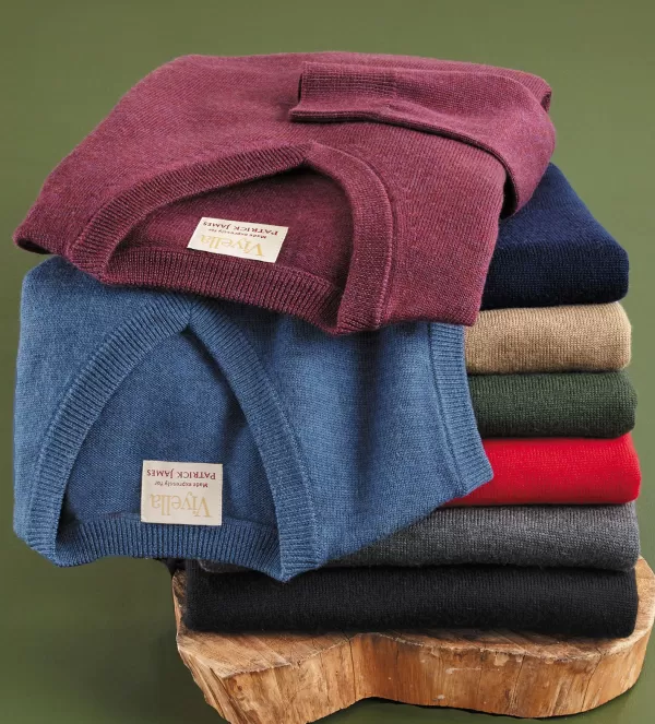 Maglione in Viyella con Scollo a V: Conforto e Stile per Look a Strati Senza Tempo